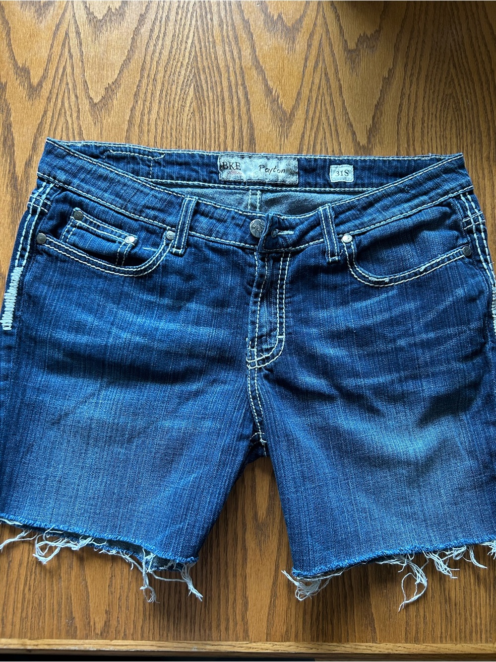BKE Payton cutoff size 31 denim normcore shorts